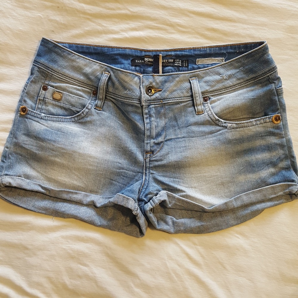 Zara Cuffed Shorts